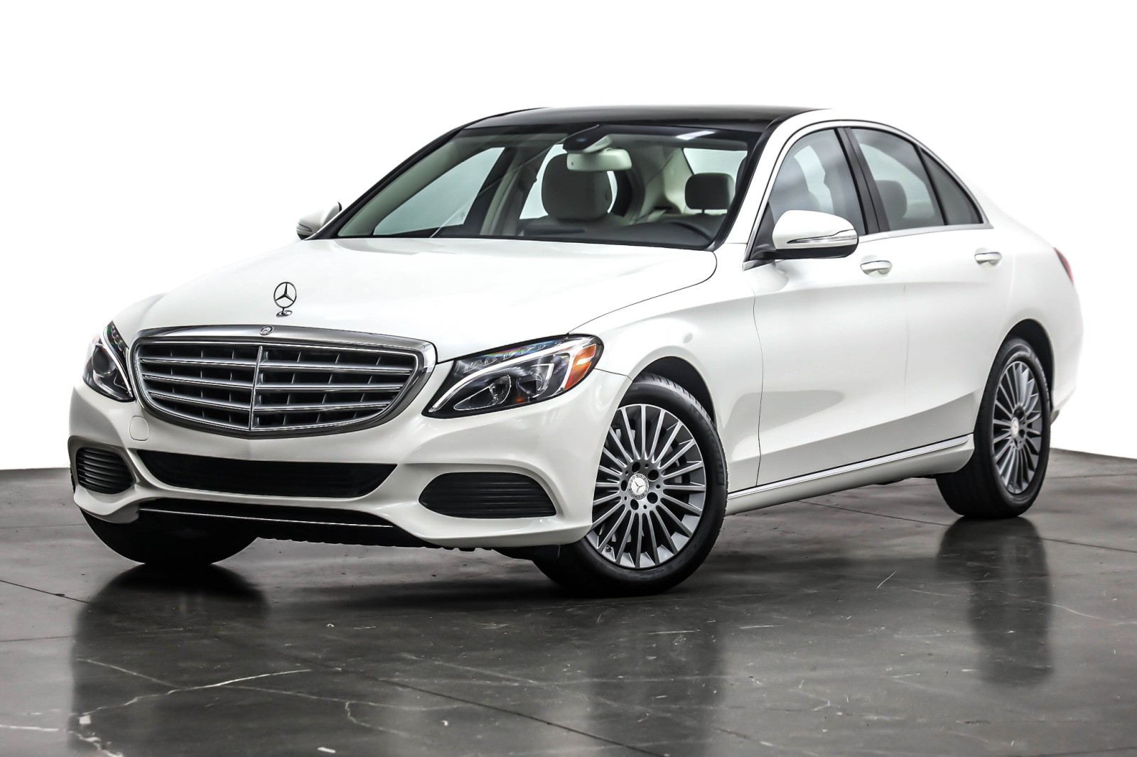 2015 Mercedes-Benz C-Class C300 Luxury