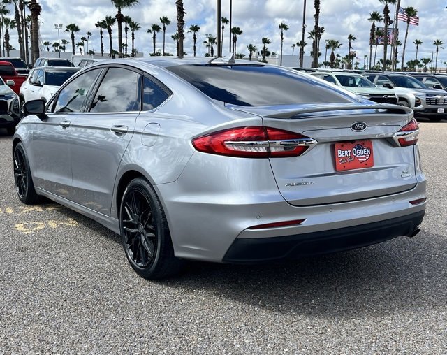 2020 Ford Fusion SE photo 5