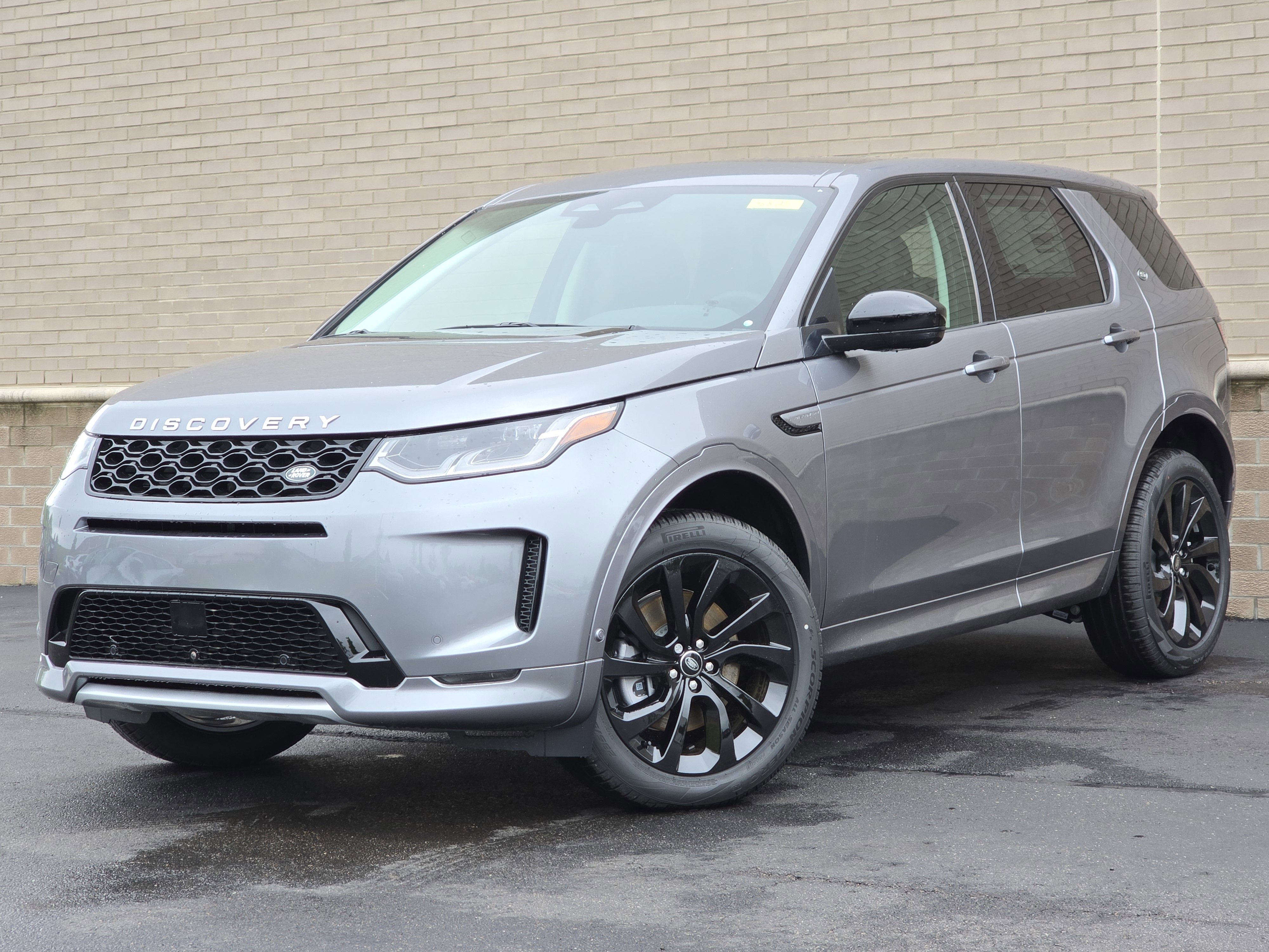 2025 Land Rover Discovery Sport S