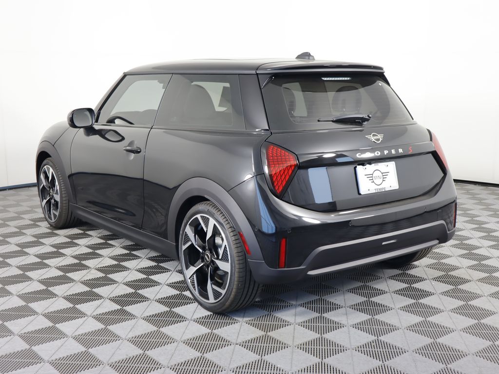 2025 Mini Cooper Signature photo 7