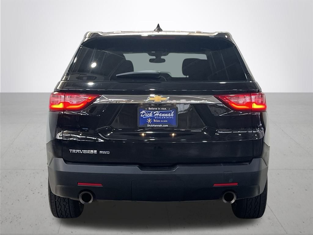 2021 Chevrolet Traverse LS photo 10