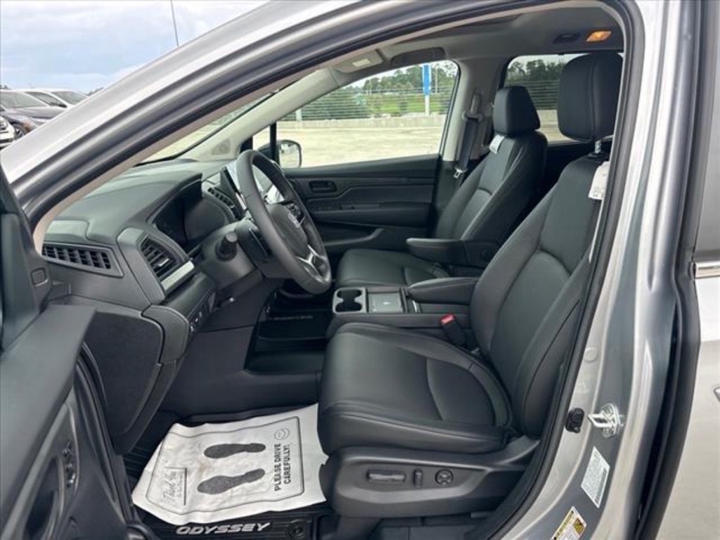 2026 Honda Odyssey EX-L photo 17