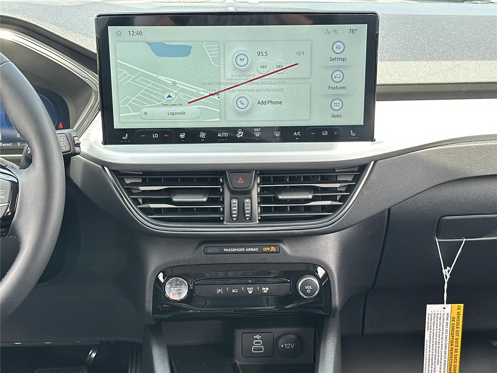 2025 Ford Escape Plug-In Hybrid photo 3