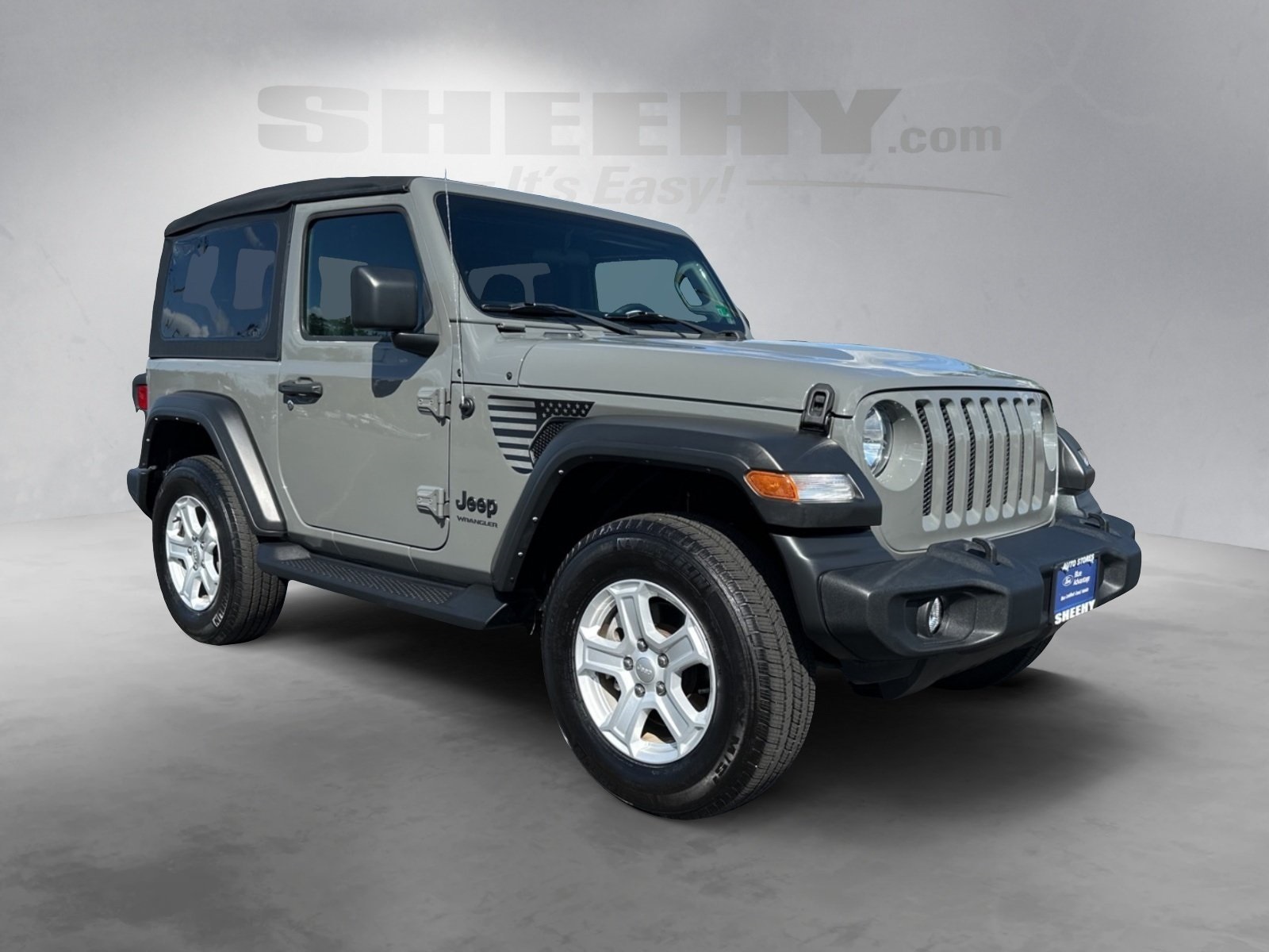 2022 Jeep Wrangler Sport S photo 13