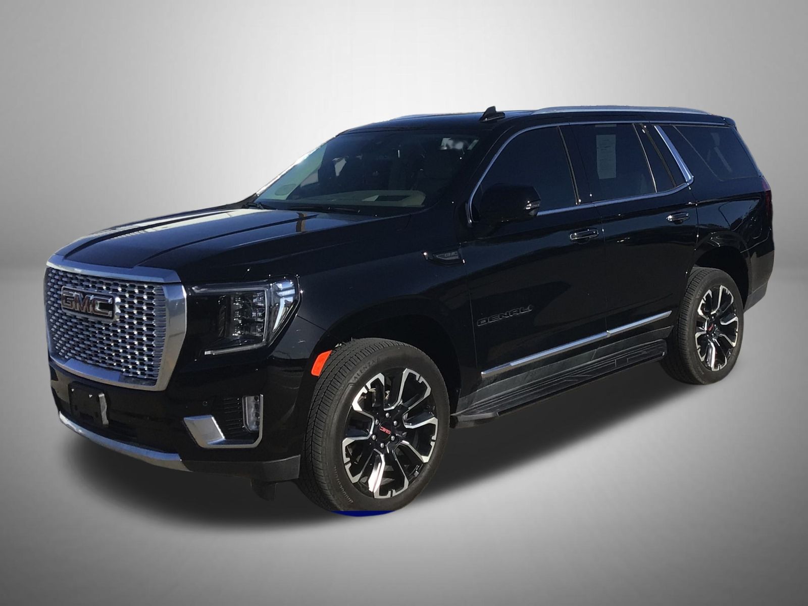 2024 GMC Yukon Denali's photo