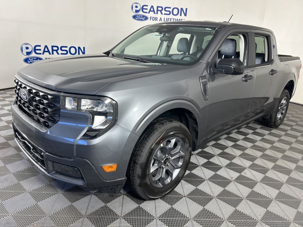 2025 Ford Maverick XLT's photo