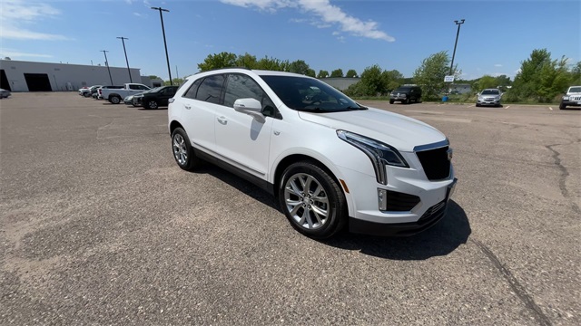 Used 2021 Cadillac XT5 Sport with VIN 1GYKNGRS1MZ131957 for sale in Shakopee, Minnesota