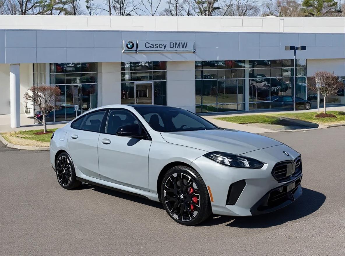 2026 BMW 2 Series M235's photo