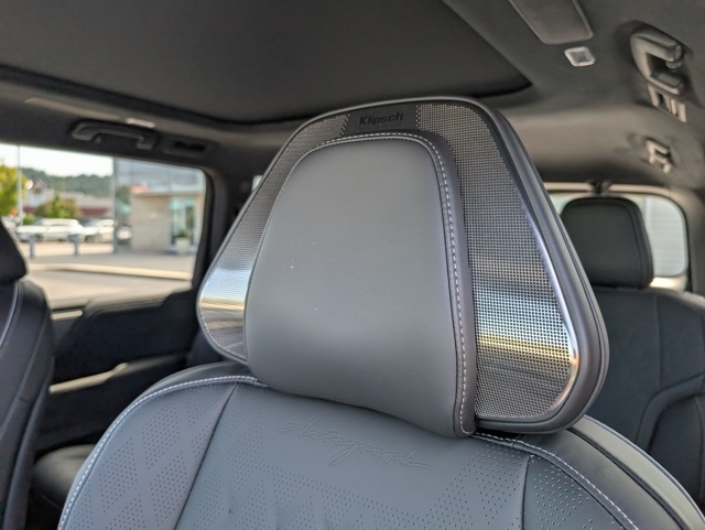 2026 Infiniti QX80 photo 27