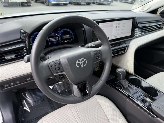 2025 Toyota Camry XLE photo 2