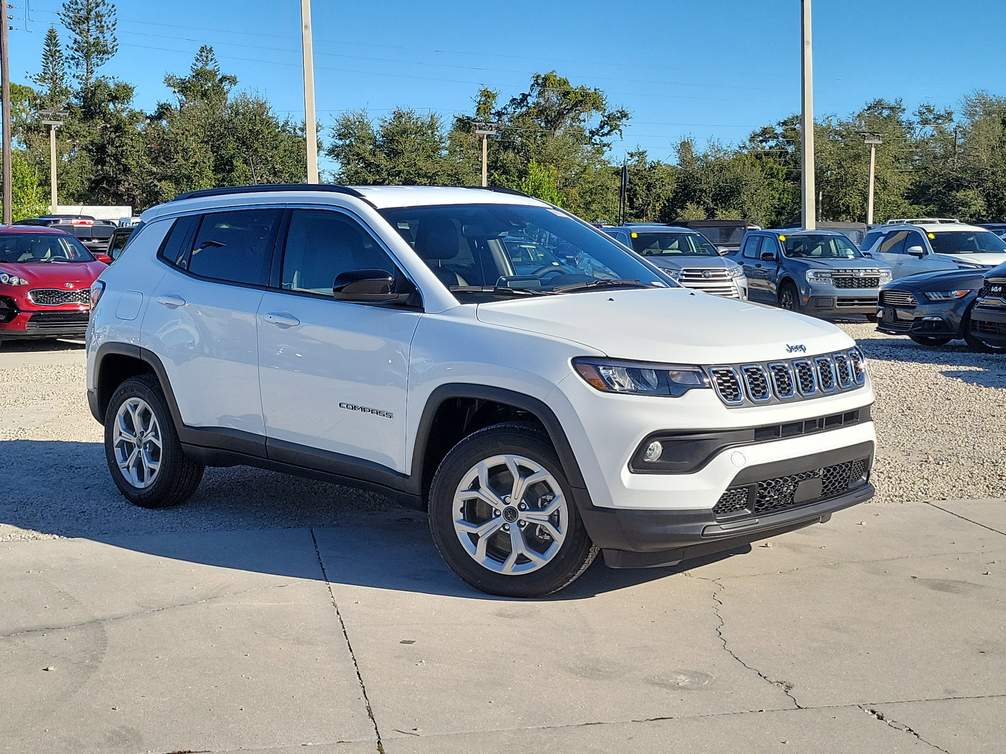 2026 Jeep Compass Latitude's photo