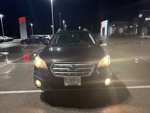2016 Subaru Outback 2.5i Premium photo 2