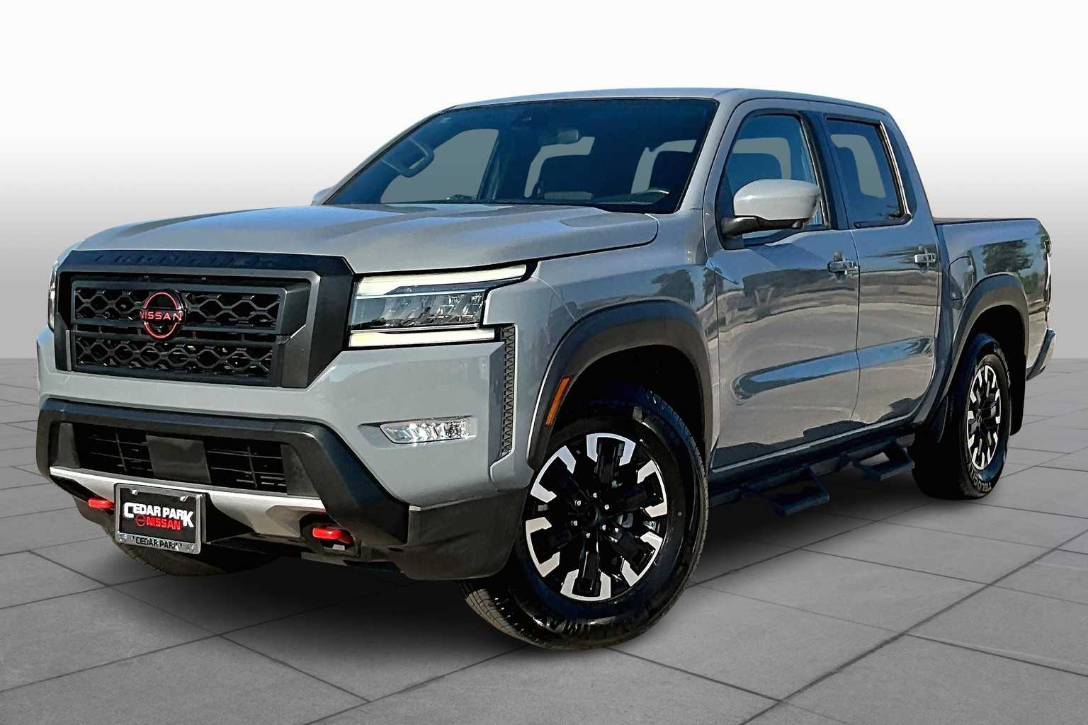 2023 Nissan Frontier PRO-X photo 2