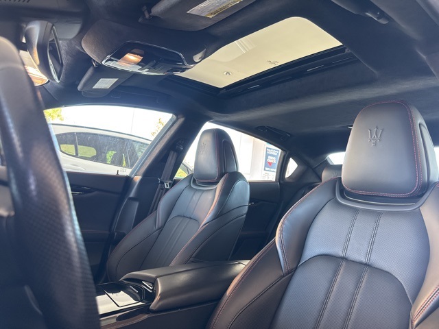 2022 Maserati Quattroporte Modena Q4 photo 15