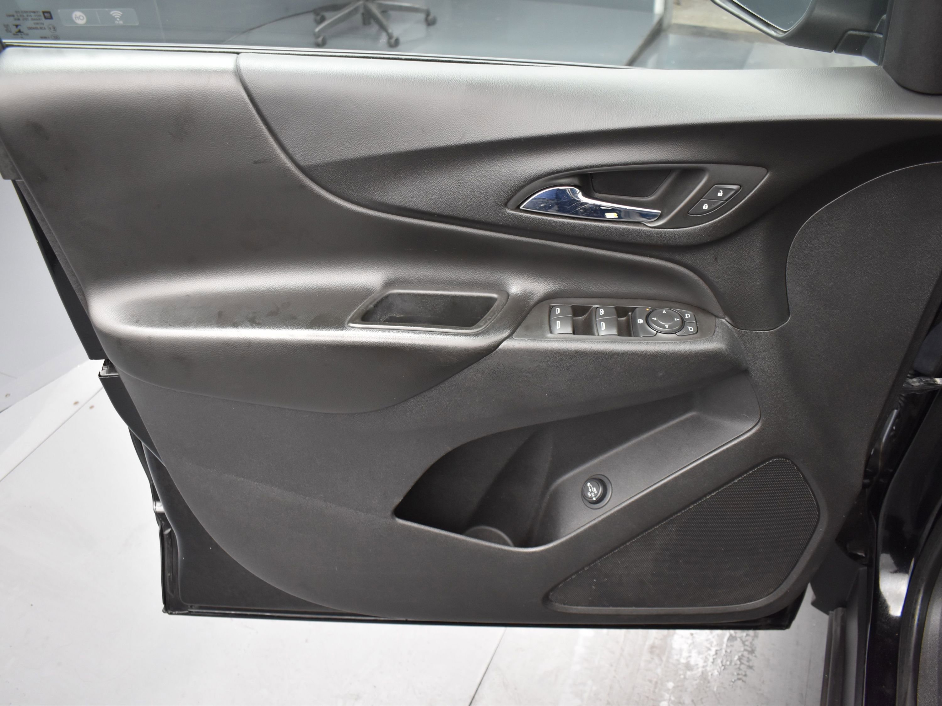 2022 Chevrolet Equinox LT photo 8