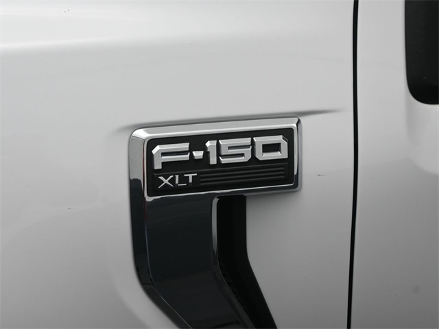 2023 Ford F-150 XLT photo 13