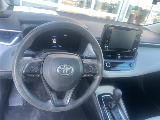 2022 Toyota Corolla Hybrid LE photo 8