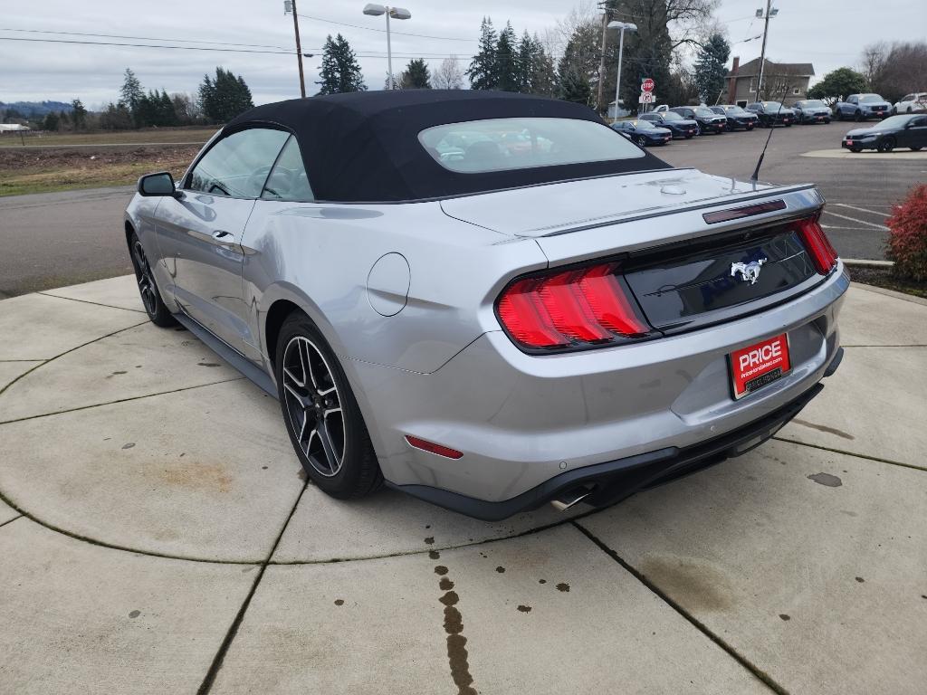 2021 Ford Mustang EcoBoost Premium photo 4