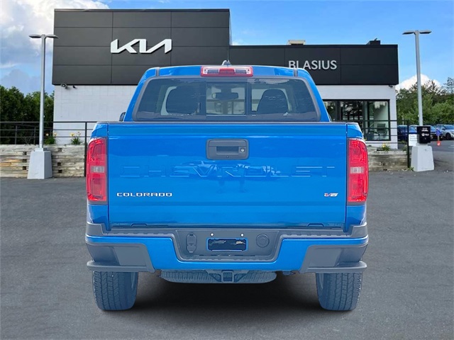 2022 Chevrolet Colorado LT photo 7
