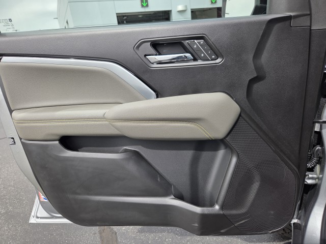 2026 Chevrolet Colorado ZR2 photo 12