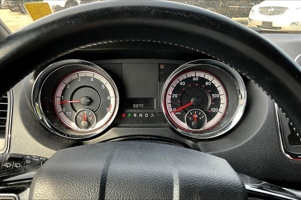 2019 Dodge Grand Caravan SXT photo 12