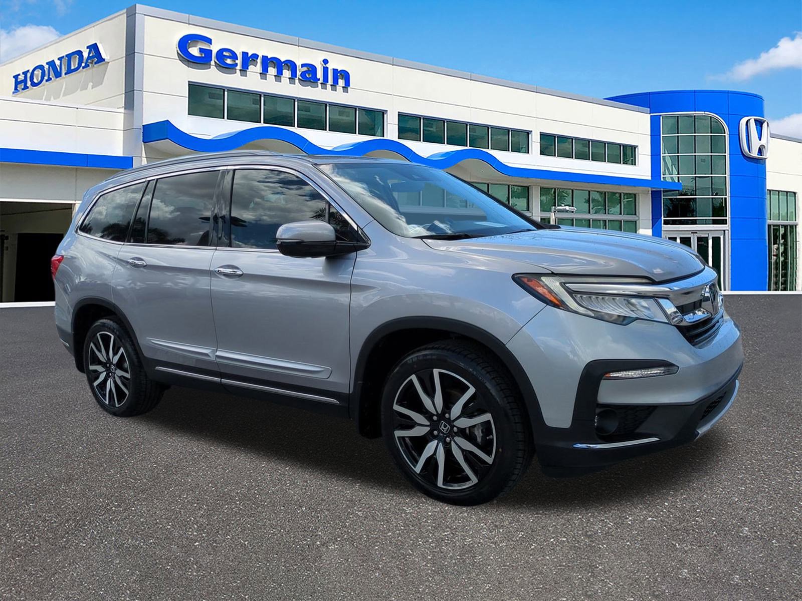 2022 Honda Pilot Touring photo 2