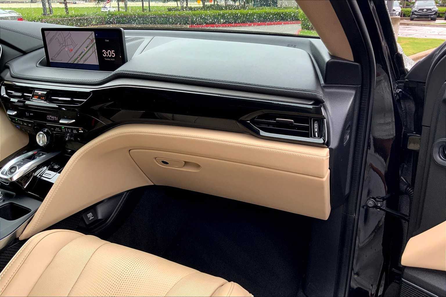 2024 Acura MDX SH-AWD Advance photo 17
