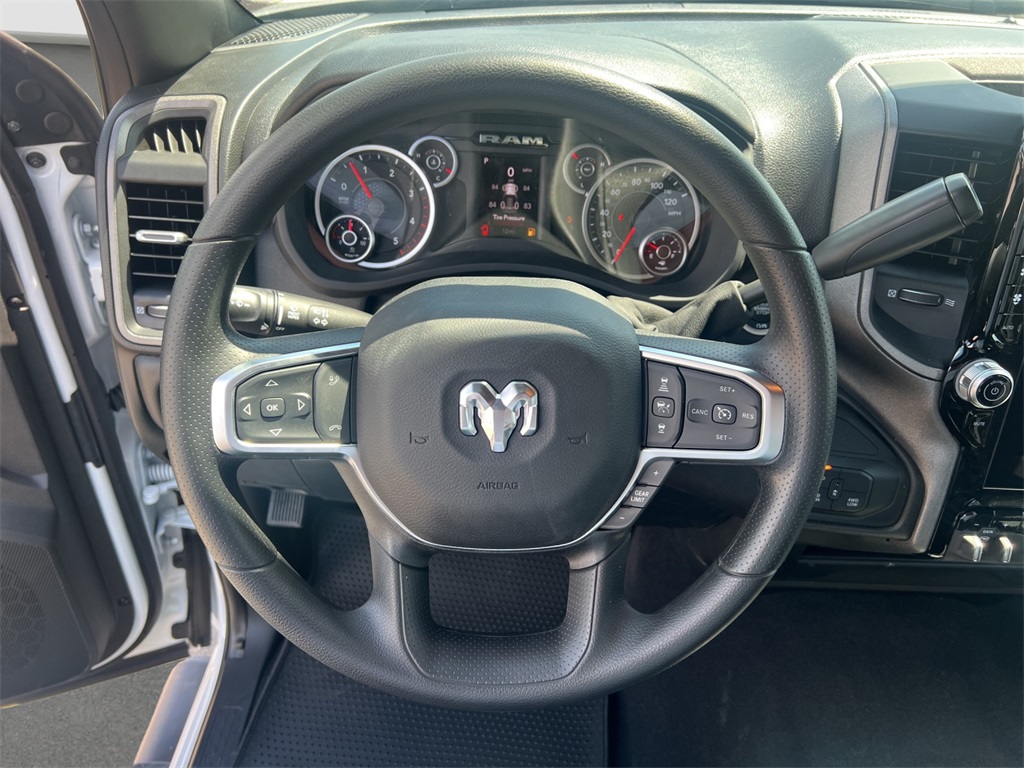 2025 Ram 2500 Tradesman photo 9