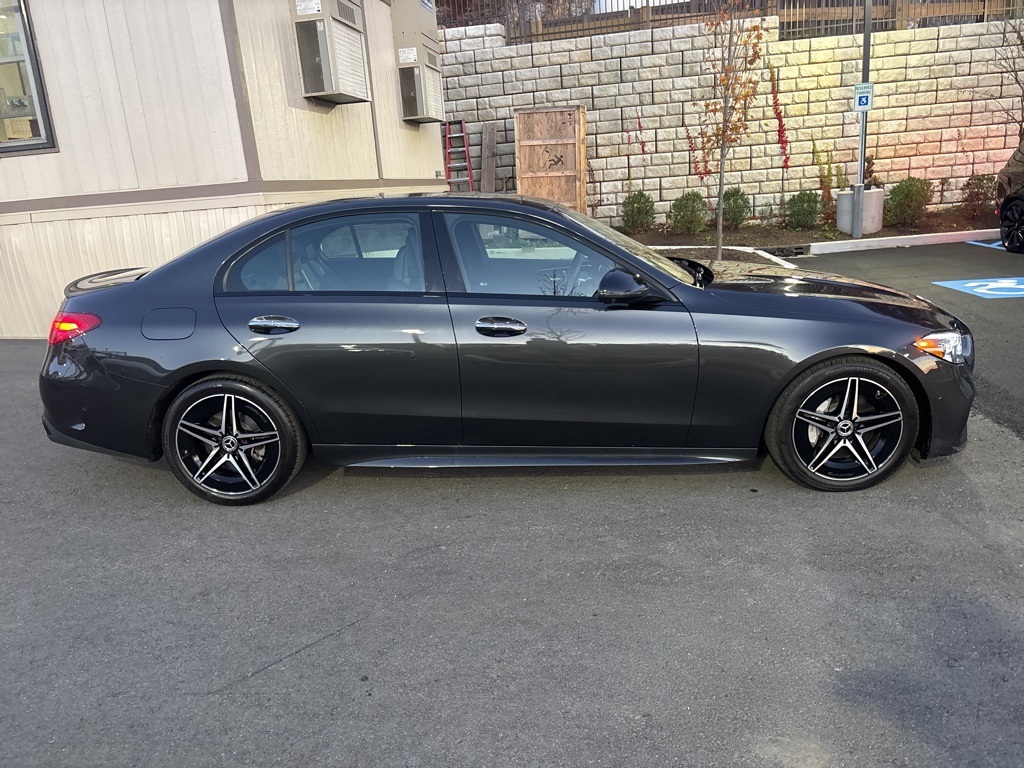 2025 Mercedes Benz C 300 photo 4