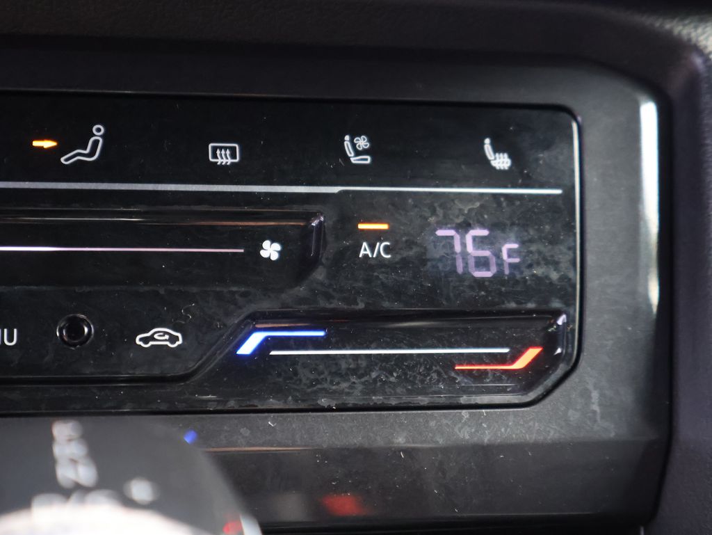 2022 Volkswagen Tiguan SEL Premium R-Line photo 30