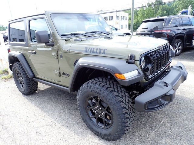 2025 Jeep Wrangler Willys photo 9