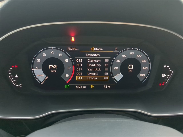 2022 Audi Q3 S line Premium Plus photo 25