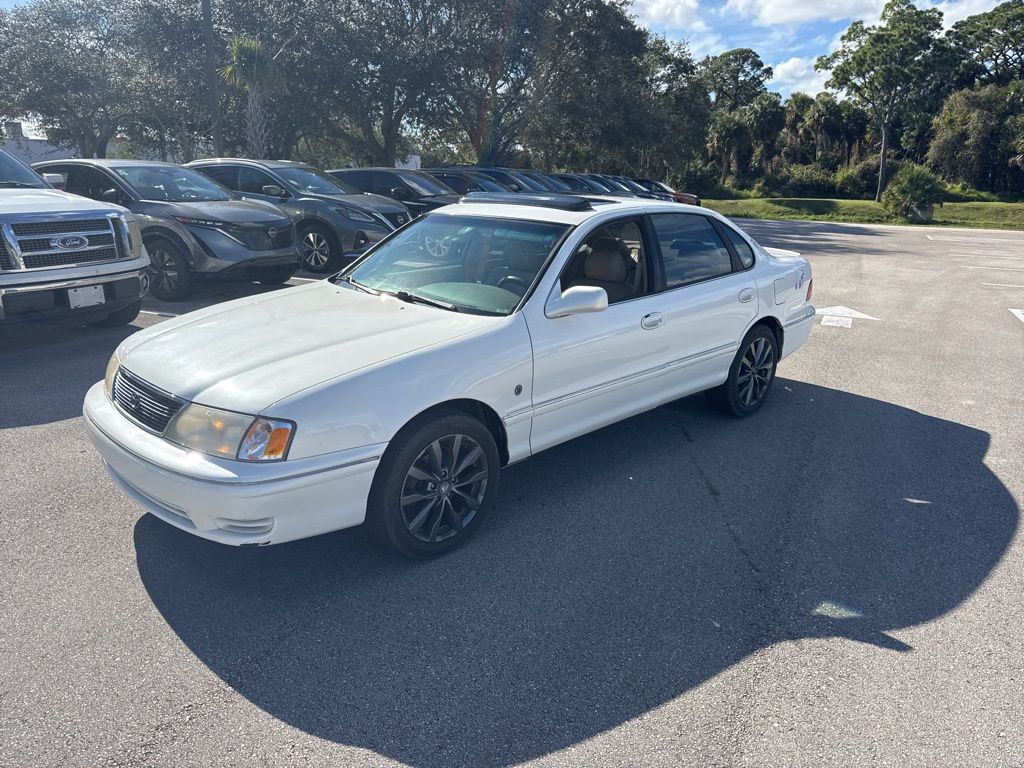 1999 Toyota Avalon XL