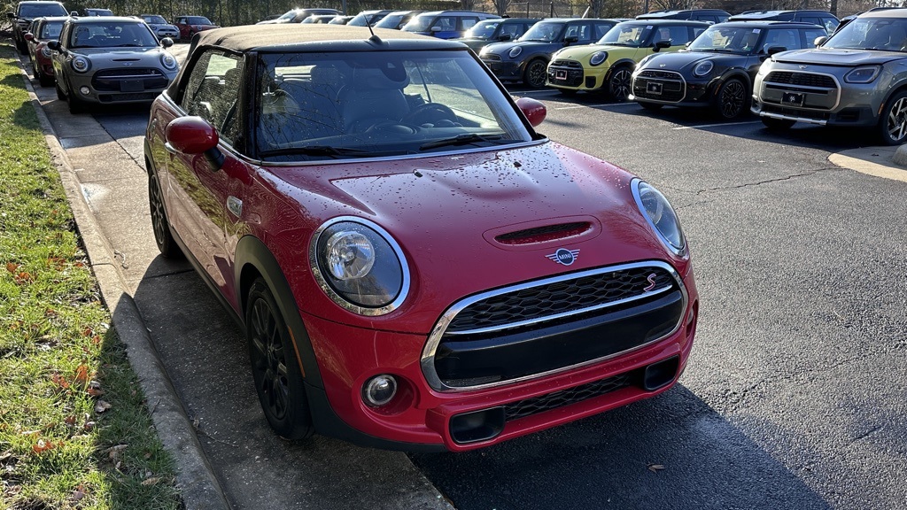 2020 MINI Convertible S's photo