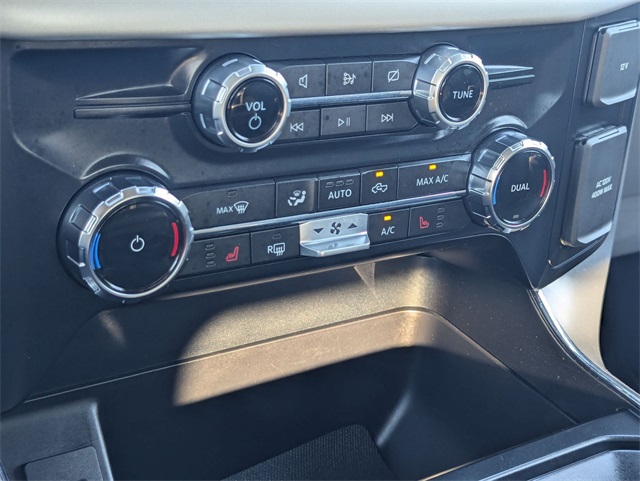 2022 Ford F-150 XLT photo 19