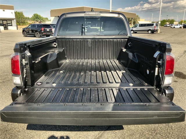 2023 Toyota Tacoma TRD Off-Road photo 13