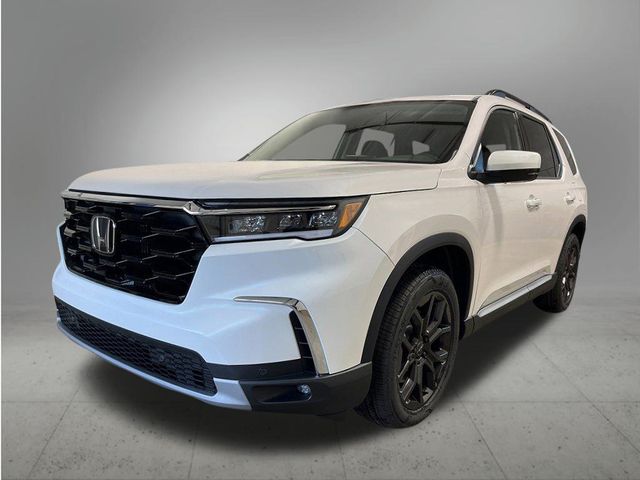 2025 Honda Pilot Touring's photo