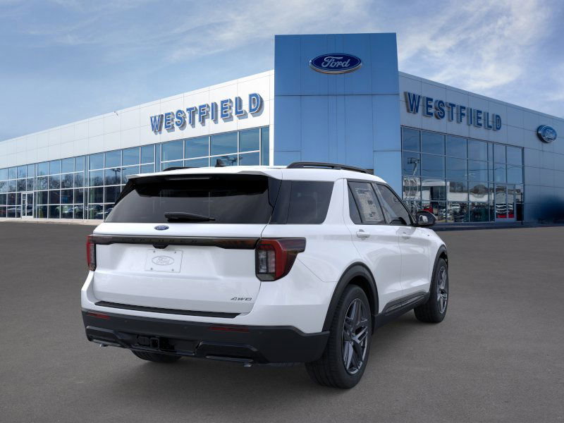 2025 Ford Explorer ST-Line photo 8