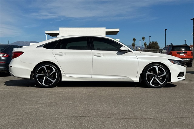 2019 Honda Accord Sport photo 4
