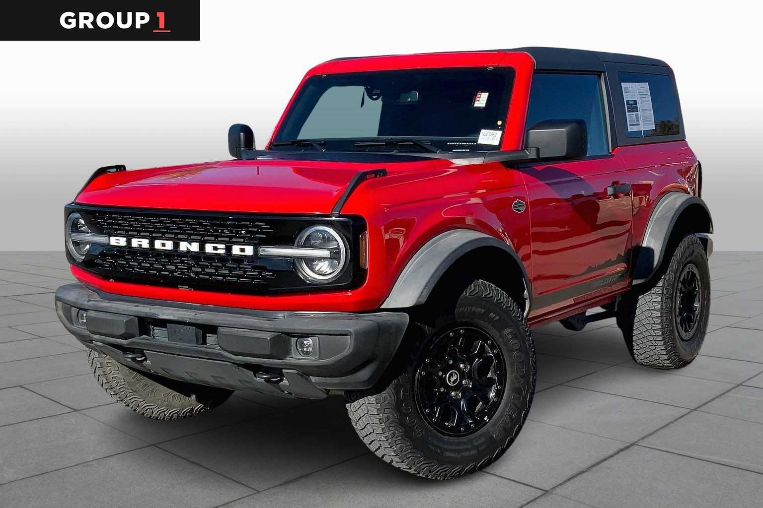 2022 Ford Bronco 2-Door Wildtrak's photo