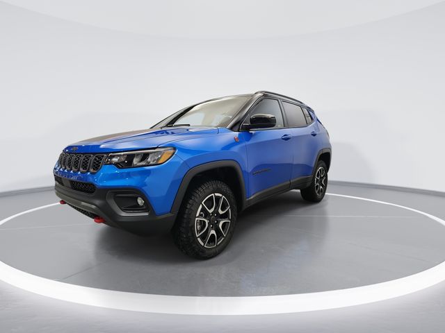 2026 Jeep Compass Trailhawk photo 4