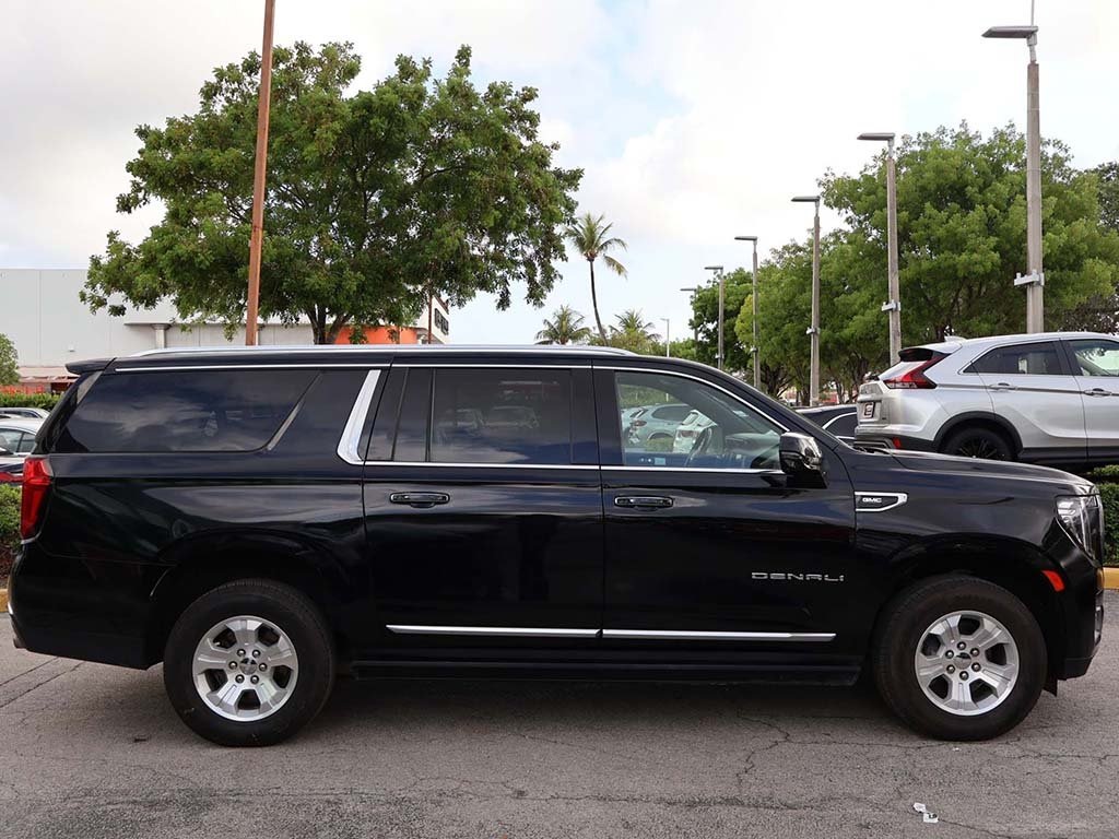 2023 Gmc Yukon XL Denali photo 22