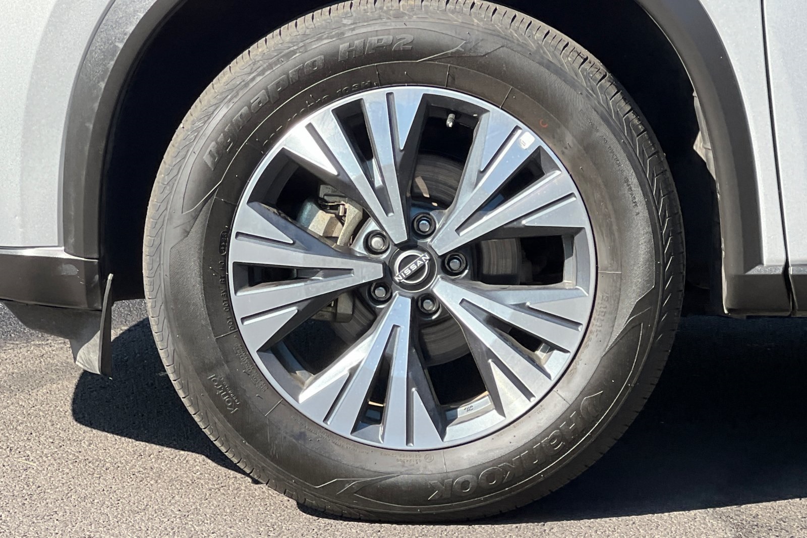 2023 Nissan Rogue SV photo 24