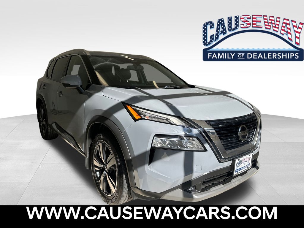 2021 Nissan Rogue SL