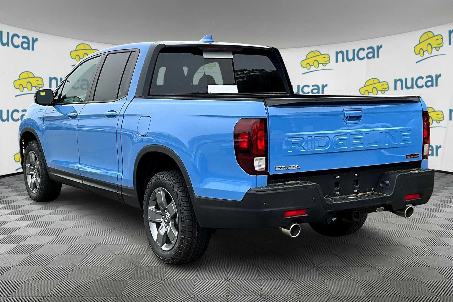 2025 Honda Ridgeline TrailSport photo 4