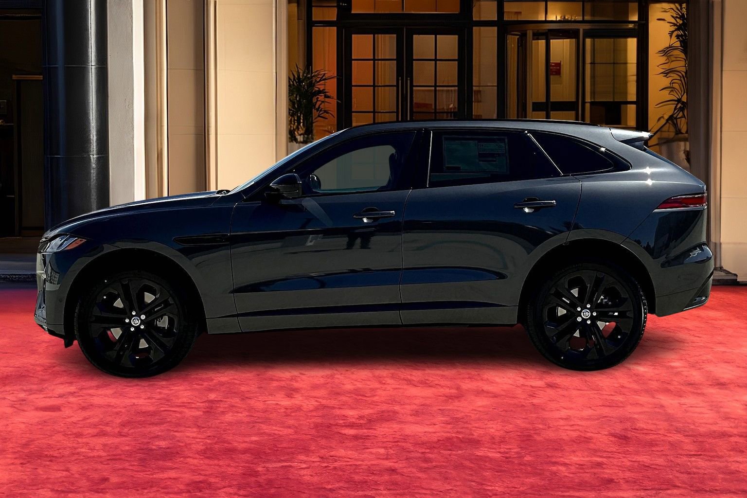 2026 Jaguar F-PACE P250 R-Dynamic S photo 2