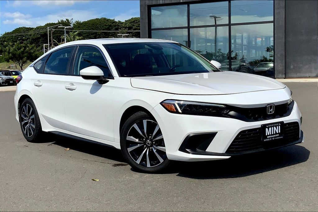 2023 Honda Civic Hatchback EX-L's photo