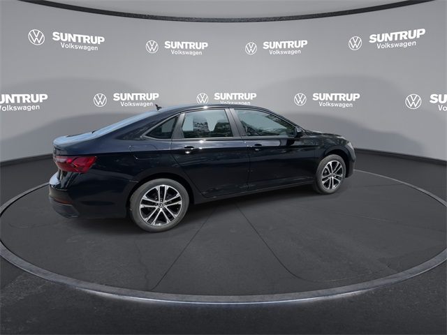 2025 Volkswagen Jetta 1.5T Sport photo 13