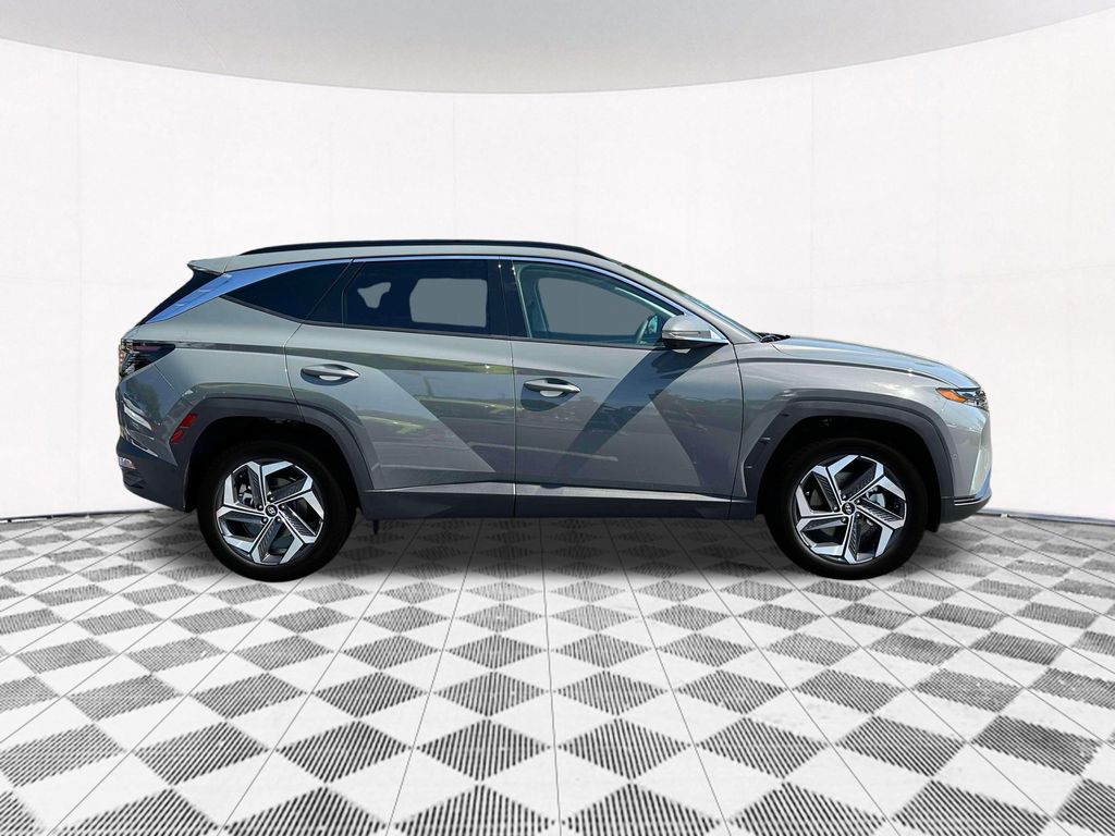 2024 Hyundai Tucson Limited photo 9