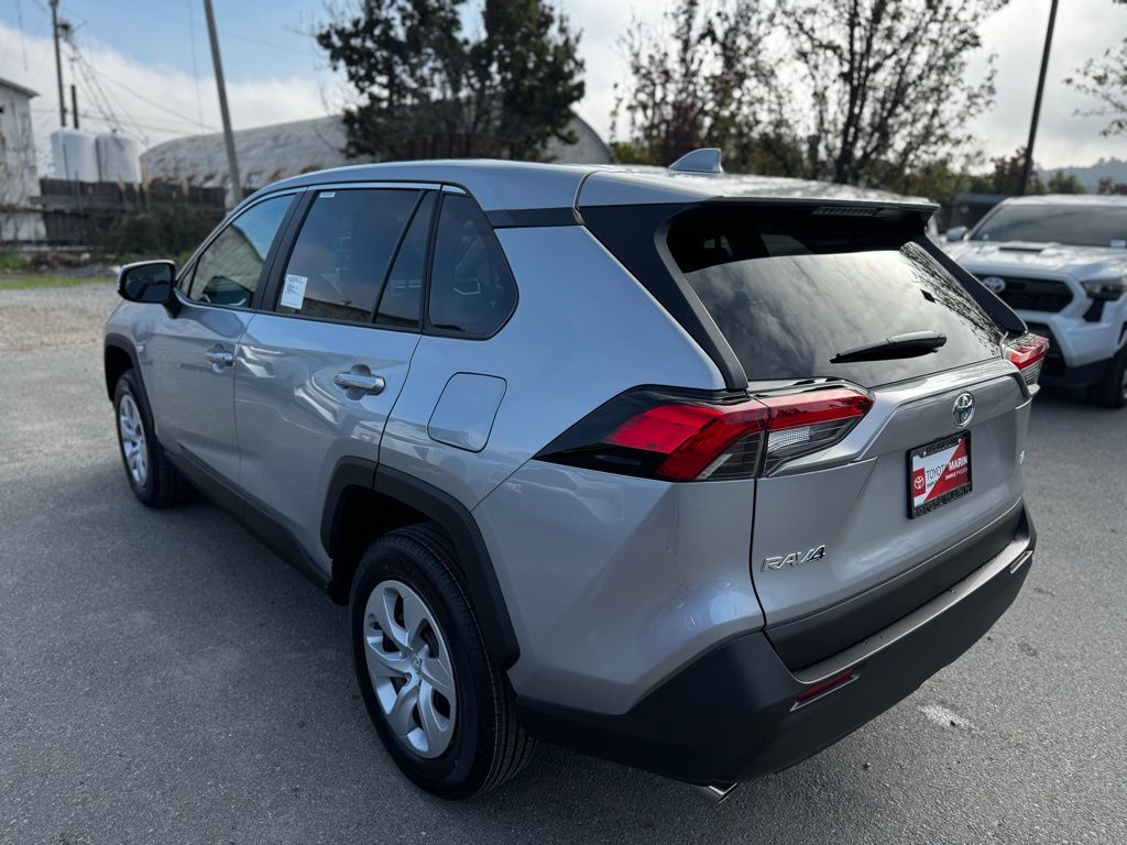 2025 Toyota RAV4 LE photo 2